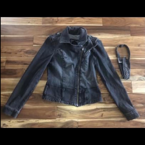 Guess denim jacket - Picture 1 of 3